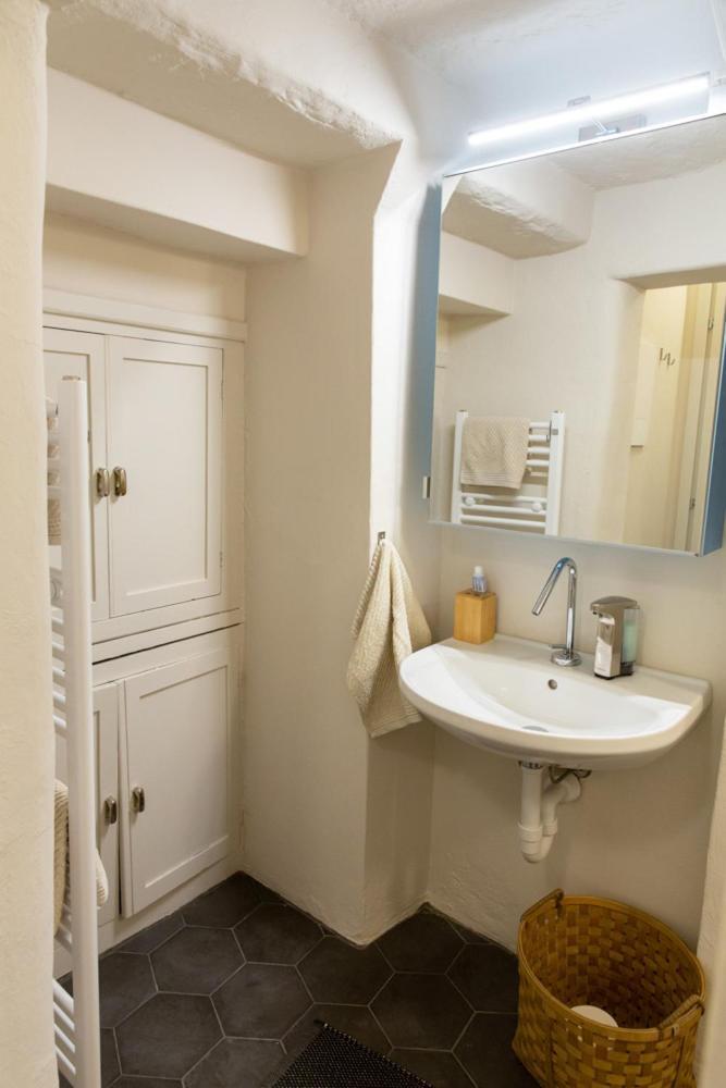 Varenna Caffe Apartment Екстер'єр фото
