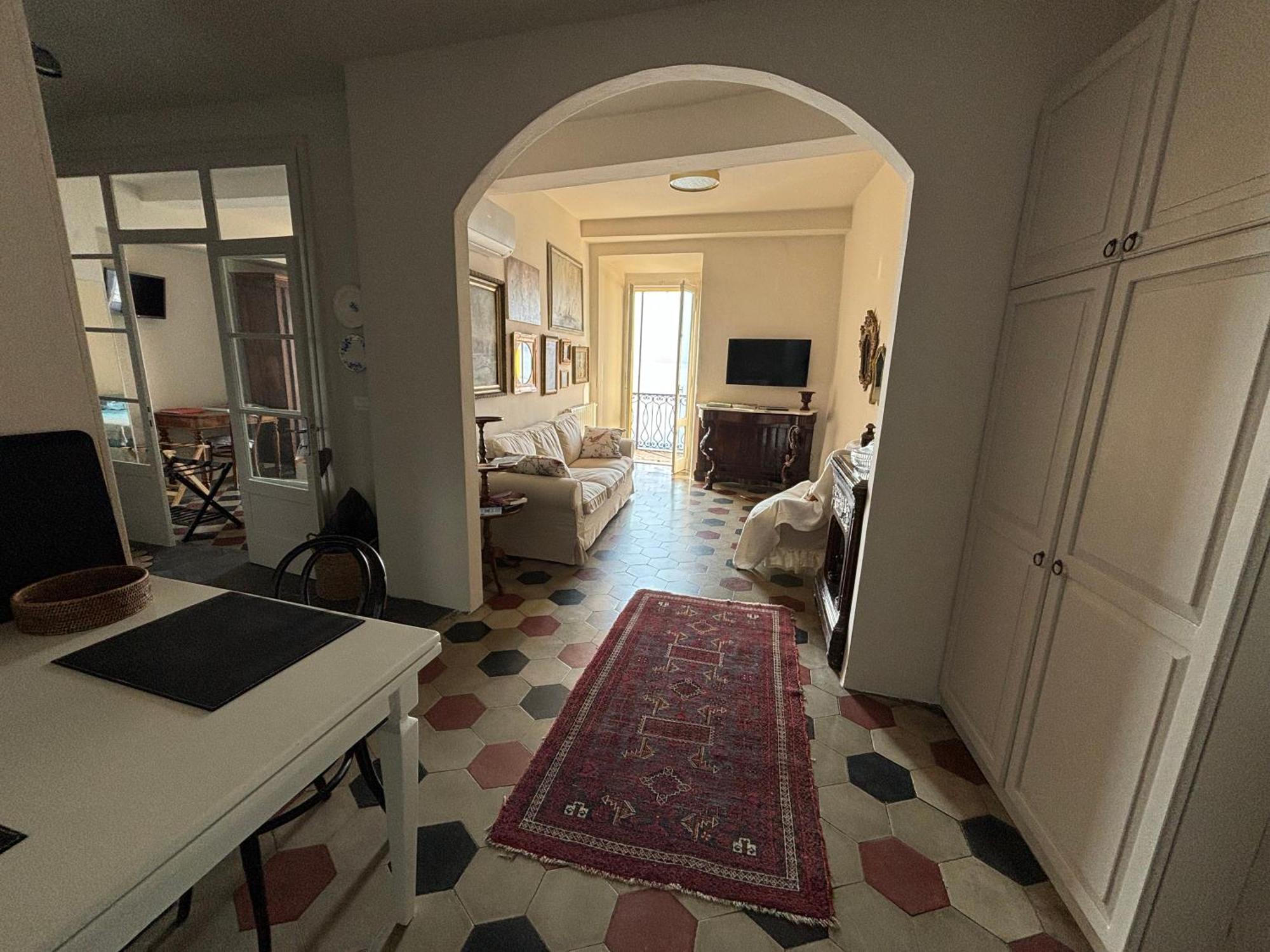 Varenna Caffe Apartment Екстер'єр фото