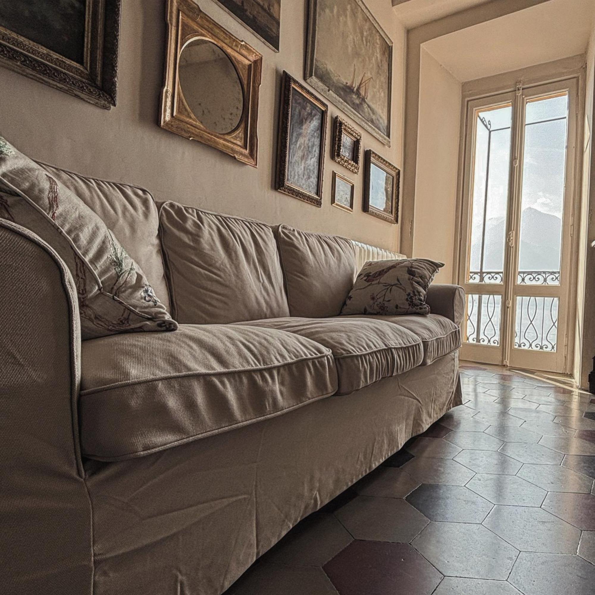 Varenna Caffe Apartment Екстер'єр фото